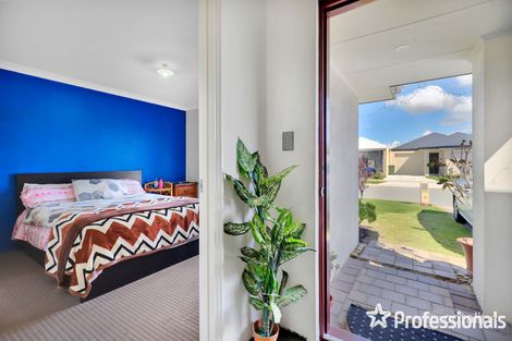 Property photo of 4 Macadamia Loop Piara Waters WA 6112