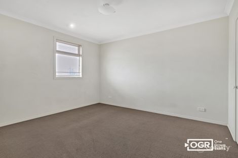 Property photo of 46 Serenity Way South Morang VIC 3752