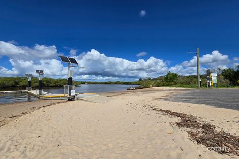 Property photo of 29 Fourth Avenue Maaroom QLD 4650