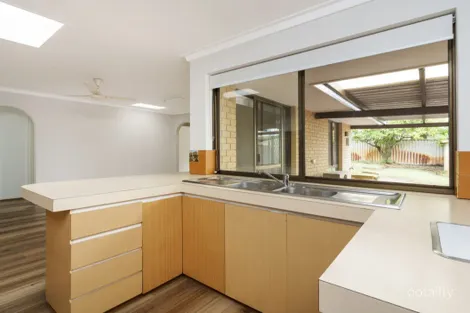 Property photo of 45 Broadhurst Crescent Bateman WA 6150