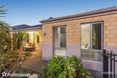 Property photo of 165 Kardan Boulevard Byford WA 6122