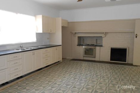 Property photo of 9 Sells Lane Maldon VIC 3463