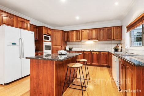 Property photo of 15 Armagh Crescent Wantirna South VIC 3152