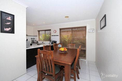 Property photo of 14 Helm Court Carrum Downs VIC 3201