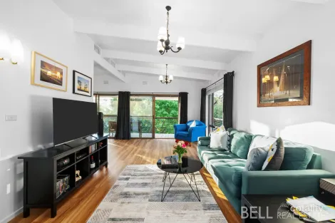 Property photo of 296 Sheffield Road Montrose VIC 3765