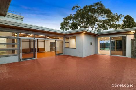 Property photo of 30 Willow Grove Kew East VIC 3102