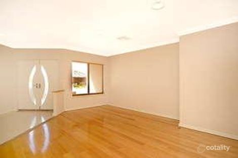 Property photo of 9 Chiddingstone Way Darch WA 6065