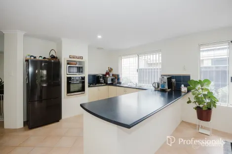 Property photo of 7 Balladonia Drive Ellenbrook WA 6069