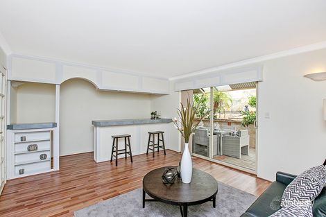 Property photo of 12 Imandra Circuit Success WA 6164