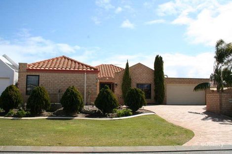 11 Cumberland Way, Waikiki, WA 6169