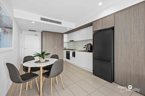 Property photo of 1049/123 Cavendish Road Coorparoo QLD 4151