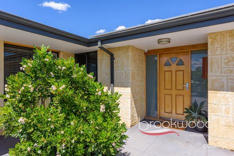 Property photo of 8 Bladon Way Swan View WA 6056