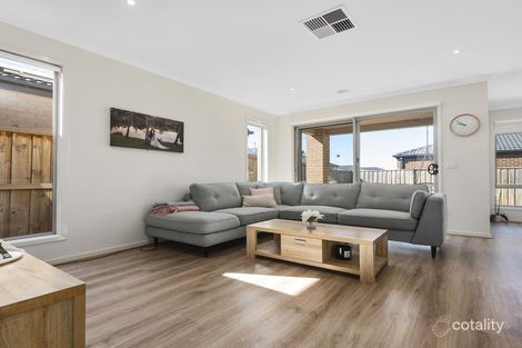 Property photo of 14 Rockfern Crescent Diggers Rest VIC 3427