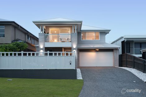 Property photo of 16 Warren Street Wakerley QLD 4154