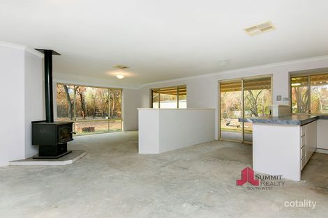 Property photo of 52 Gulf Way Leschenault WA 6233