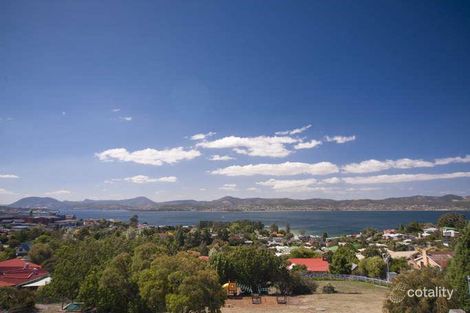 40 Coolabah Rd, Sandy Bay, TAS 7005