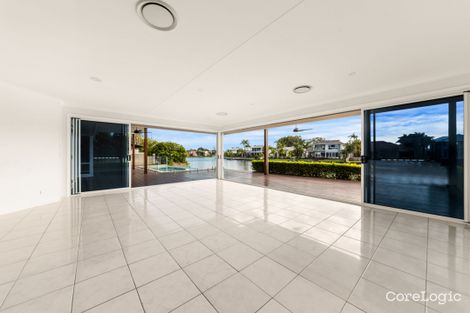 Property photo of 35 Shorehaven Drive Noosaville QLD 4566