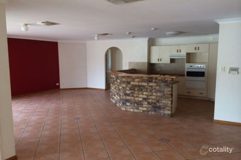 79 Crinum Cres, Emerald, QLD 4720
