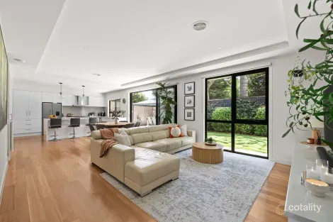 Property photo of 2/25 Linda Crescent Ferntree Gully VIC 3156