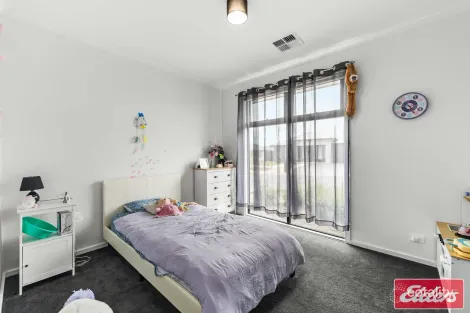 Property photo of 2 Pescara Way Angle Vale SA 5117