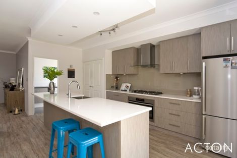 Property photo of 5 Sparrowhawk Way Erskine WA 6210