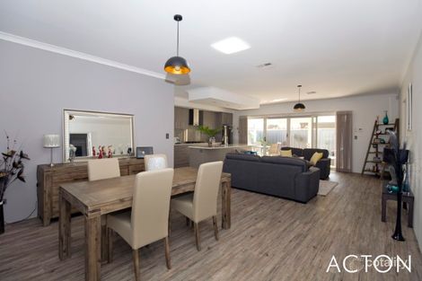 Property photo of 5 Sparrowhawk Way Erskine WA 6210