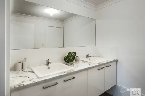 Property photo of 4/7 Regency Road Kilkenny SA 5009