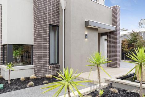 Property photo of 140 Heysen Boulevard Mount Barker SA 5251