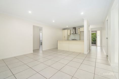 Property photo of 12 Jellett Drive Deebing Heights QLD 4306