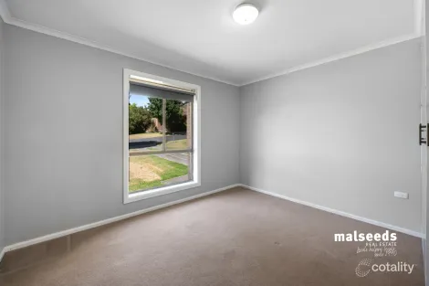 Property photo of 45 Tweed Crescent Mount Gambier SA 5290
