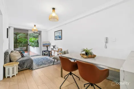 Property photo of 3/11-13 Pittwater Road Manly NSW 2095
