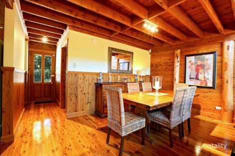 Property photo of 23 Martin Place Faulconbridge NSW 2776