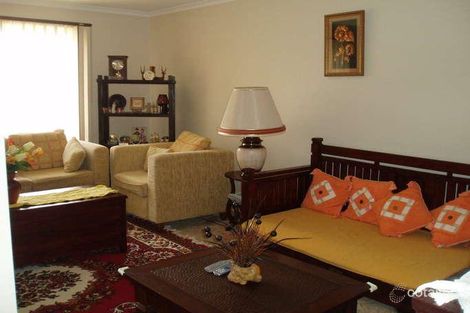 Property photo of 4 Gabrielle Court Hampton Park VIC 3976