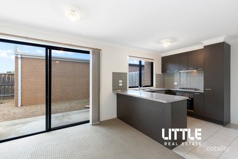 Property photo of 30 Valencia Boulevard Doreen VIC 3754