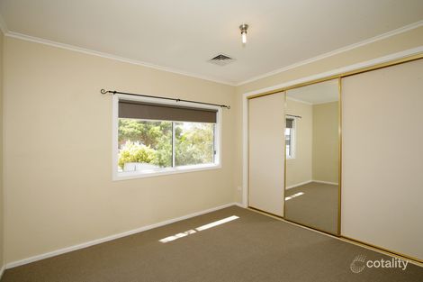 Property photo of 7 Binnak Place Mount Austin NSW 2650