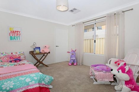 Property photo of 13 Balingup Loop Dawesville WA 6211