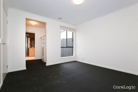 Property photo of 6/36 Bridgewater Parkway Wallan VIC 3756