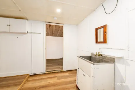 Property photo of 49 Regent Street Shepparton VIC 3630