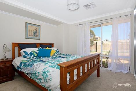 Property photo of 13 Balingup Loop Dawesville WA 6211