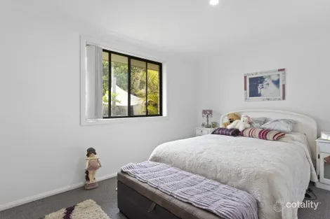 Property photo of 10 Flagtail Avenue Old Bar NSW 2430