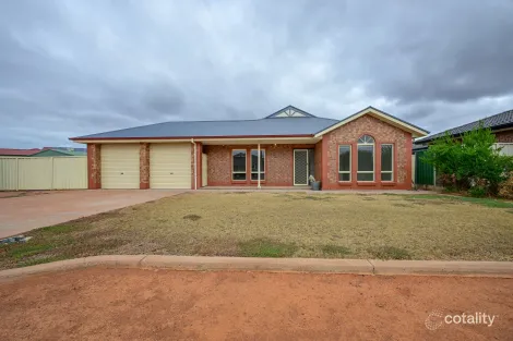 Property photo of 11 Middleback Drive Whyalla Jenkins SA 5609