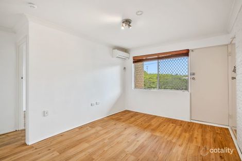 Property photo of 4/96 Victoria Terrace Greenslopes QLD 4120