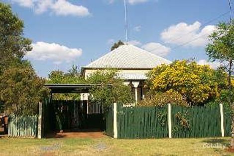 10 Shipley St, East Toowoomba, QLD 4350