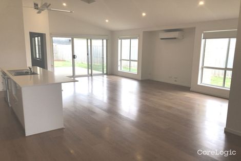 Property photo of 23 Point Boulevard Point Lonsdale VIC 3225