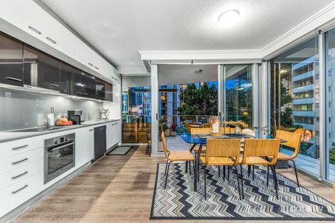 Property photo of 11/89 Lambert Street Kangaroo Point QLD 4169