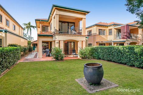 Property photo of 3233 Palladian Drive Hope Island QLD 4212