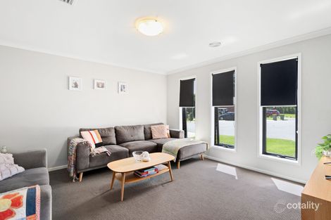 Property photo of 21 Silkyoak Court East Albury NSW 2640