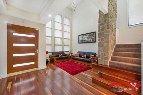 Property photo of 15 Jarvisfield Place Macquarie Links NSW 2565
