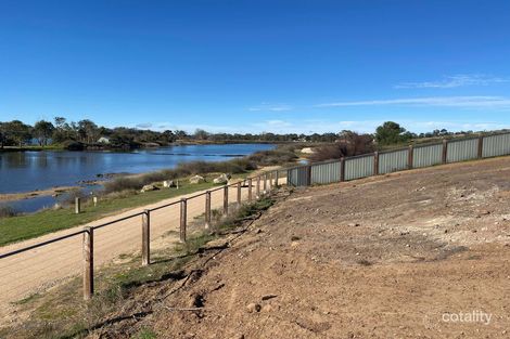 Property photo of 18 Wetlands Close Murray Bridge SA 5253