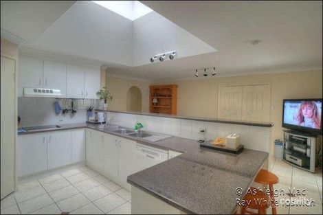 Property photo of 6 Benalla Street Karana Downs QLD 4306